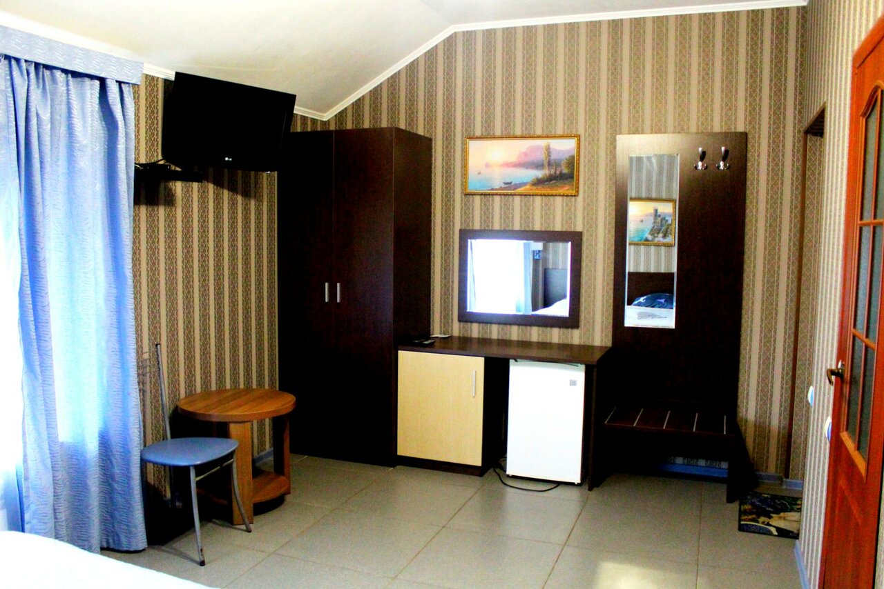 Гостиница Приморская Ейск-162