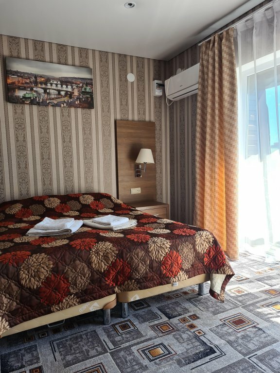 Гостиница Приморская Ейск-6