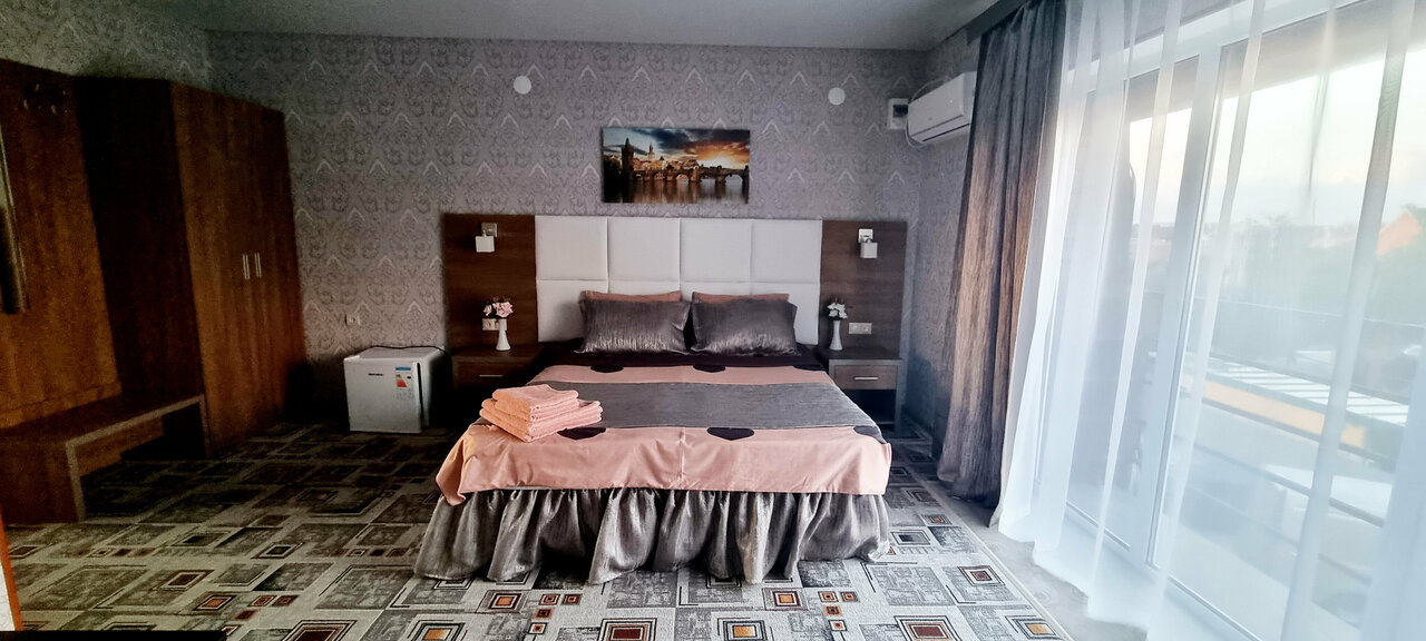 Гостиница Приморская Ейск