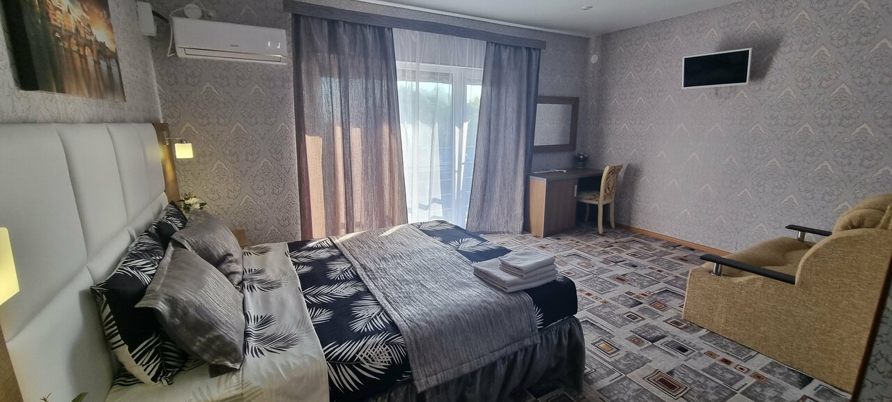 Гостиница Приморская Ейск-178